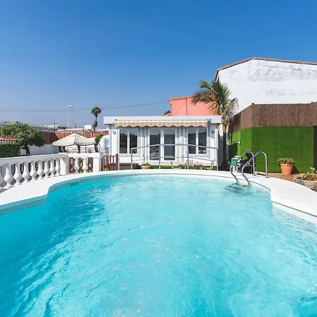 Villa Paraiso En La Playa. Private Heated Pool La Estrella (Gran Canaria)